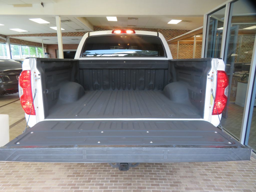 Photo 50 of this TOYOTA TUNDRA