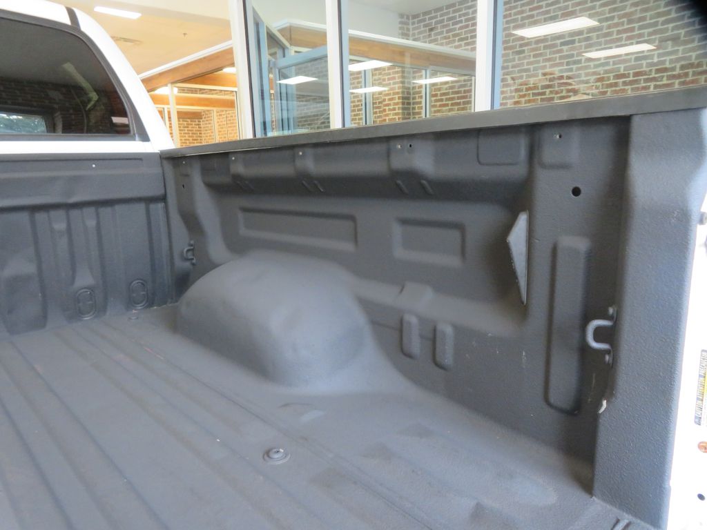 Photo 53 of this TOYOTA TUNDRA