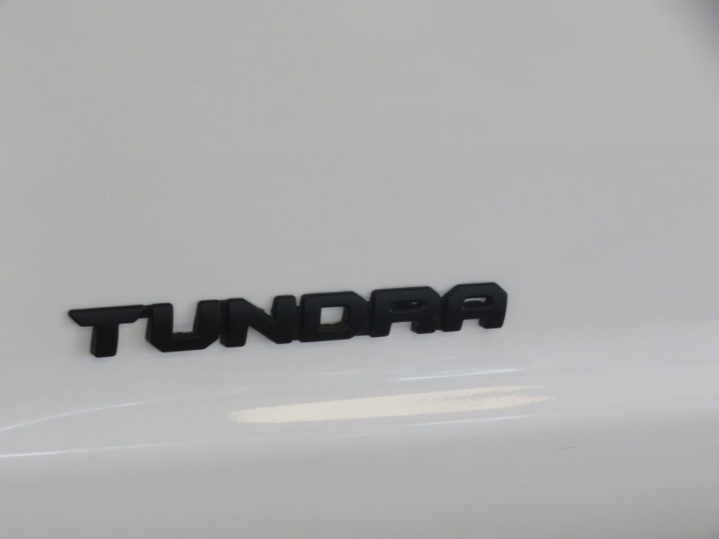 Photo 79 of this TOYOTA TUNDRA