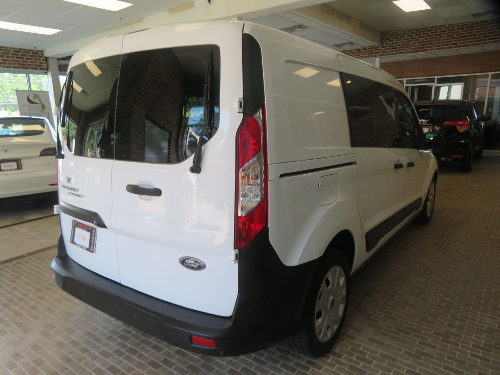 Photo 4 of this FORD TRANSIT CONNECT