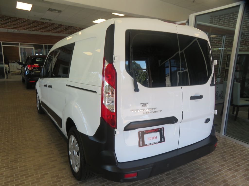 Photo 8 of this FORD TRANSIT CONNECT