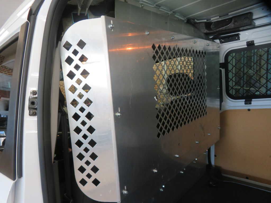 Photo 21 of this FORD TRANSIT CONNECT