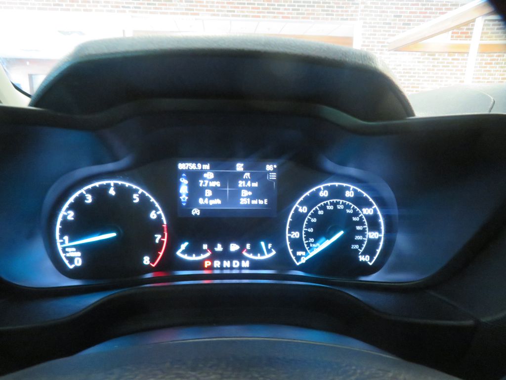 Photo 41 of this FORD TRANSIT CONNECT