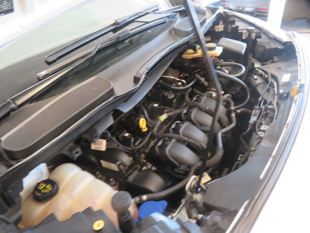 Photo 63 of this FORD TRANSIT CONNECT