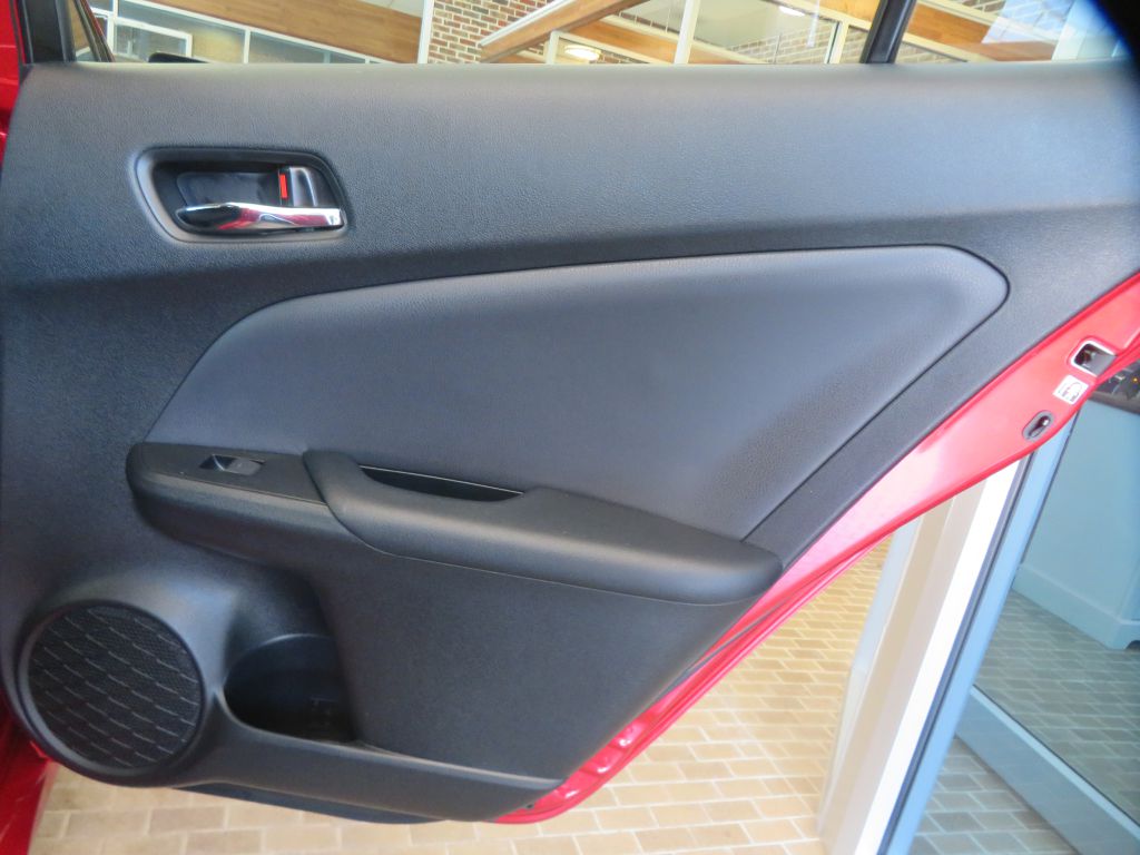 Photo 20 of this TOYOTA PRIUS PRIME