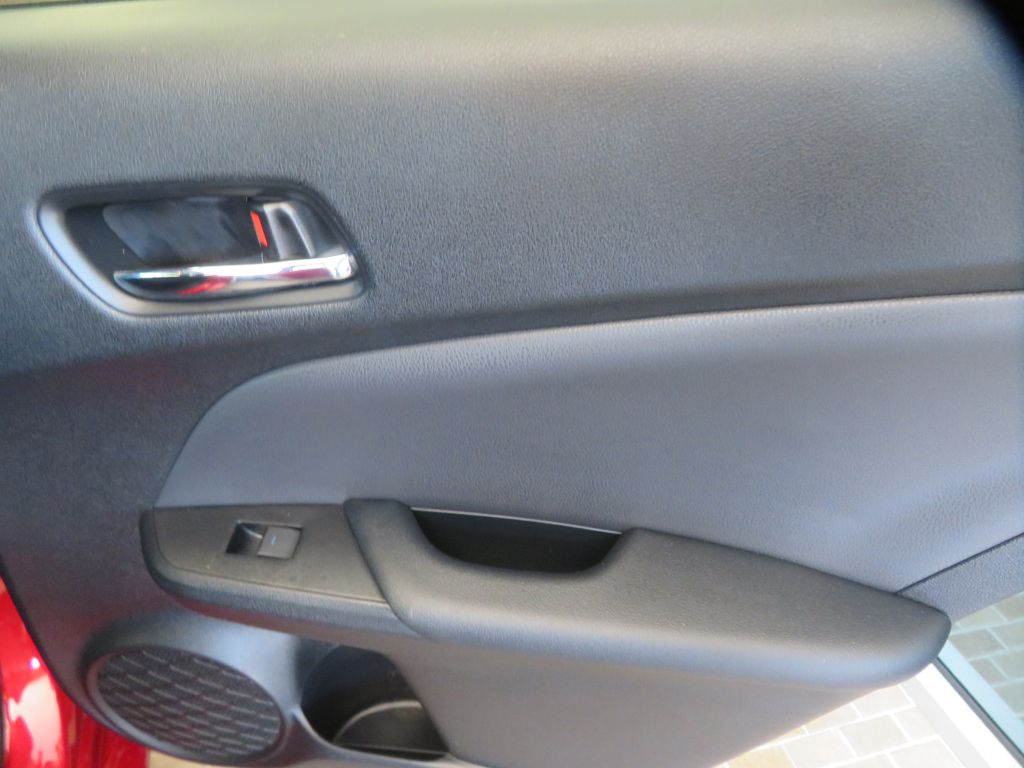 Photo 21 of this TOYOTA PRIUS PRIME