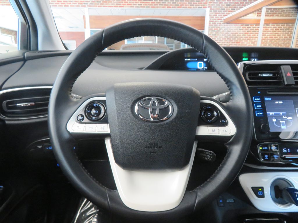 Photo 29 of this TOYOTA PRIUS PRIME