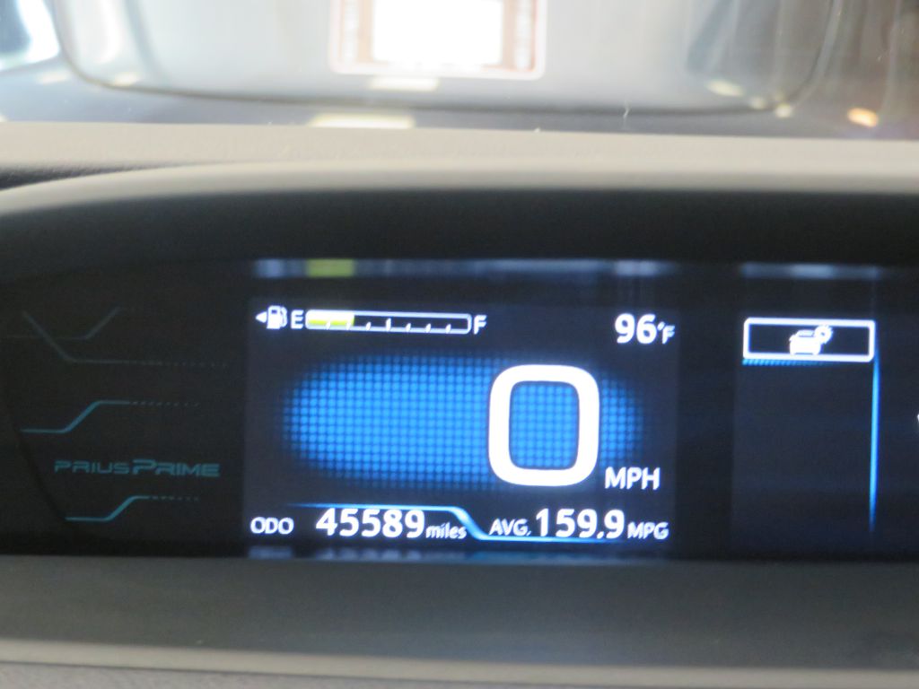 Photo 32 of this TOYOTA PRIUS PRIME