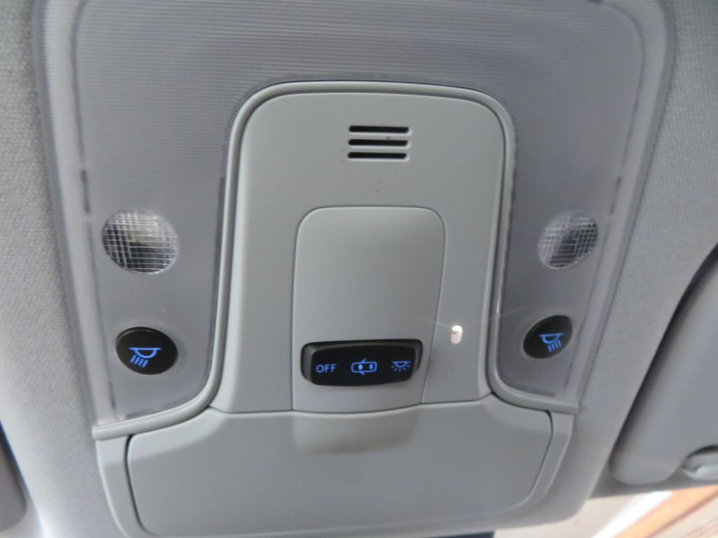 Photo 42 of this TOYOTA PRIUS PRIME