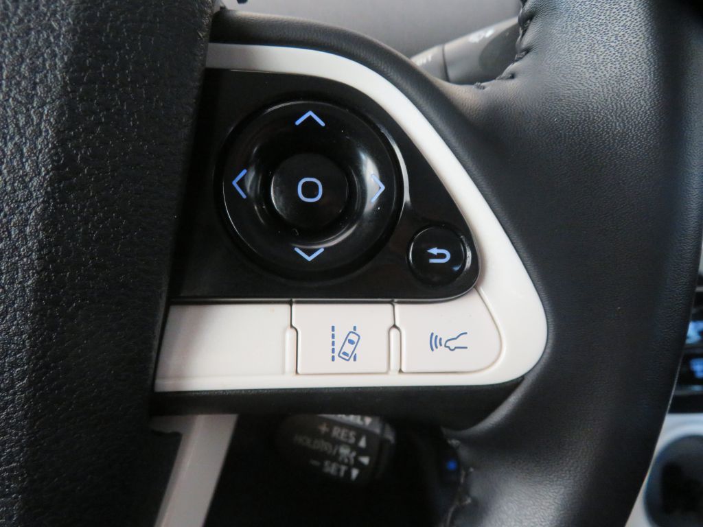 Photo 43 of this TOYOTA PRIUS PRIME