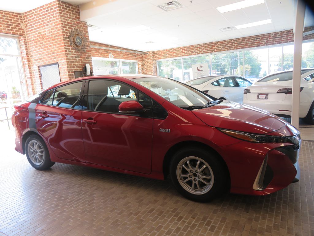 Photo 61 of this TOYOTA PRIUS PRIME