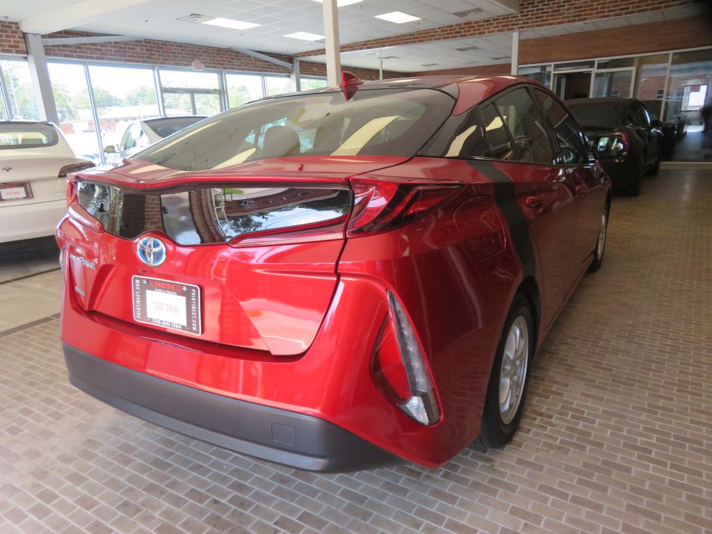 Photo 63 of this TOYOTA PRIUS PRIME