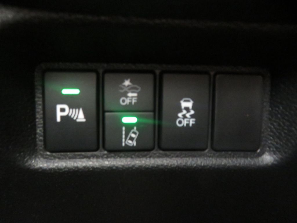 Photo 36 of this HONDA PASSPORT