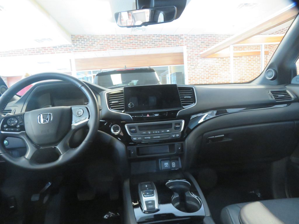 Photo 47 of this HONDA PASSPORT