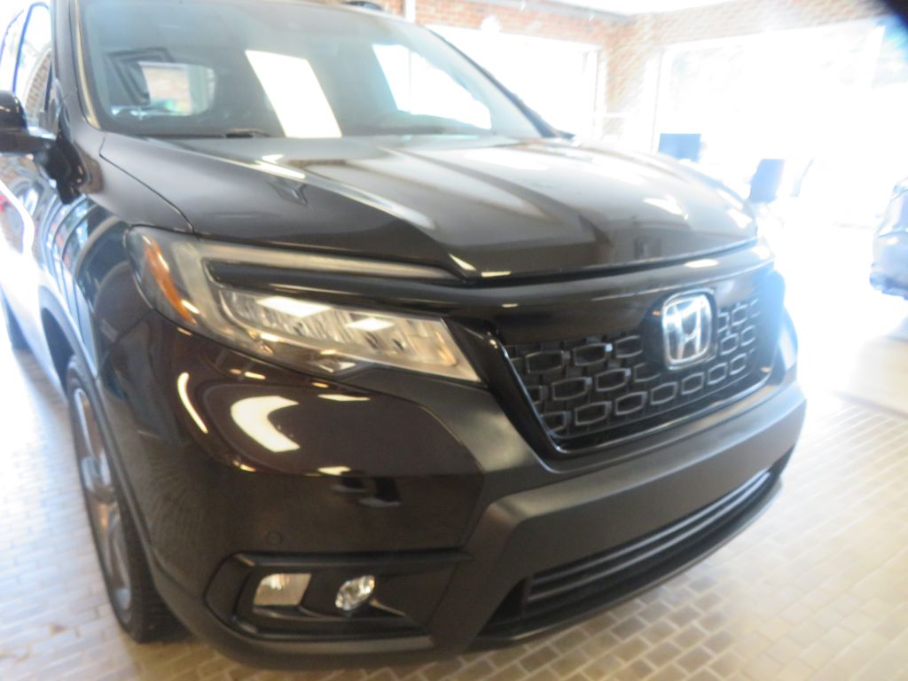 Photo 60 of this HONDA PASSPORT