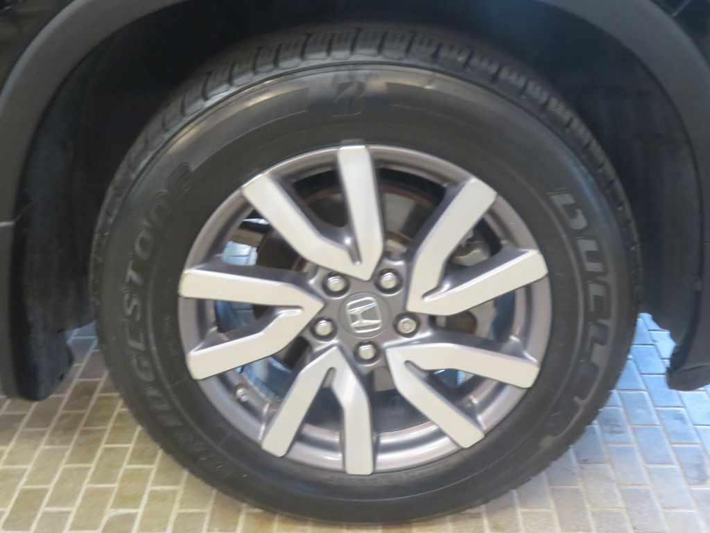 Photo 10 of this HONDA PILOT