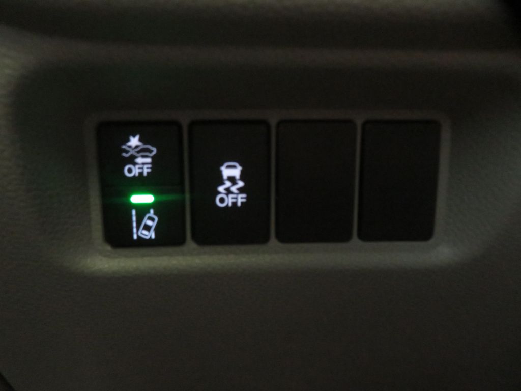 Photo 42 of this HONDA PILOT
