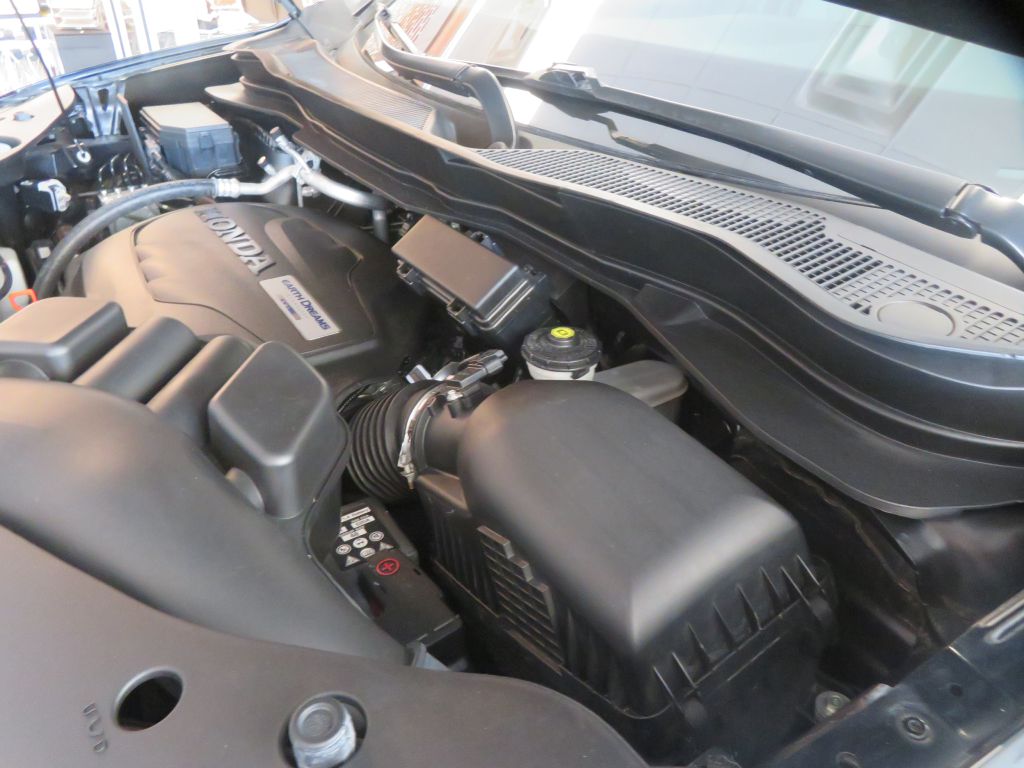 Photo 63 of this HONDA PILOT