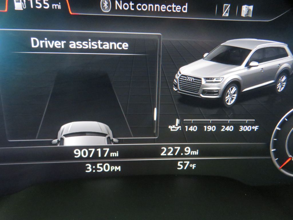 Photo 33 of this AUDI Q7