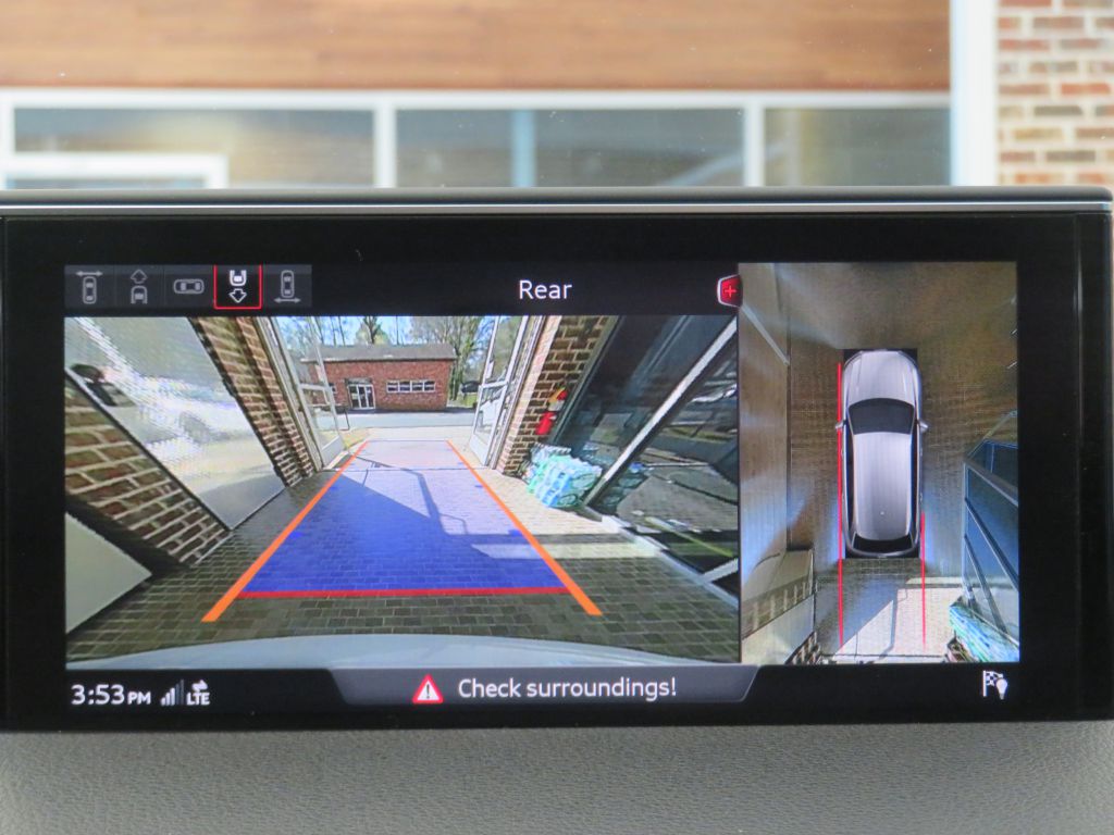 Photo 39 of this AUDI Q7
