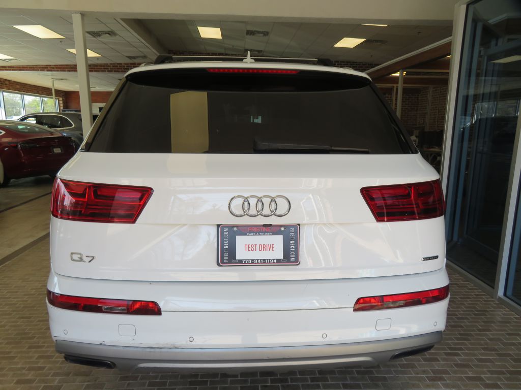Photo 72 of this AUDI Q7