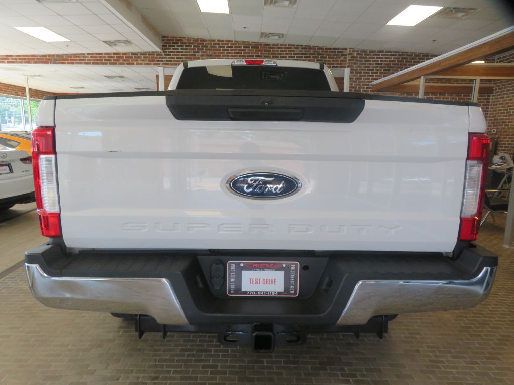 Photo 5 of this FORD F250 XLT