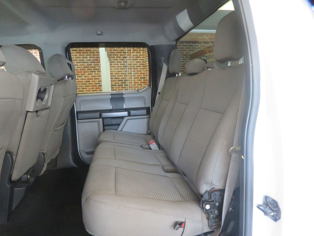 Photo 18 of this FORD F250 XLT