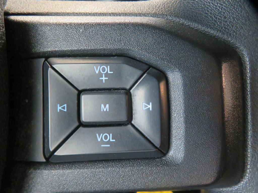 Photo 32 of this FORD F250 XLT
