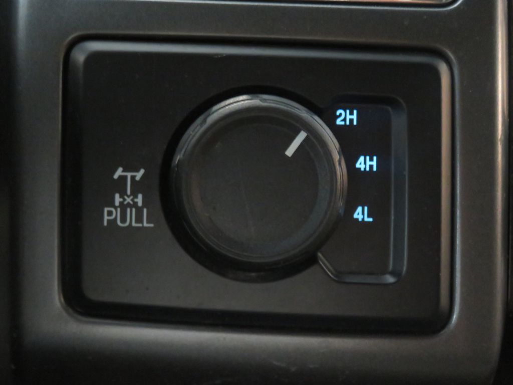 Photo 40 of this FORD F250 XLT
