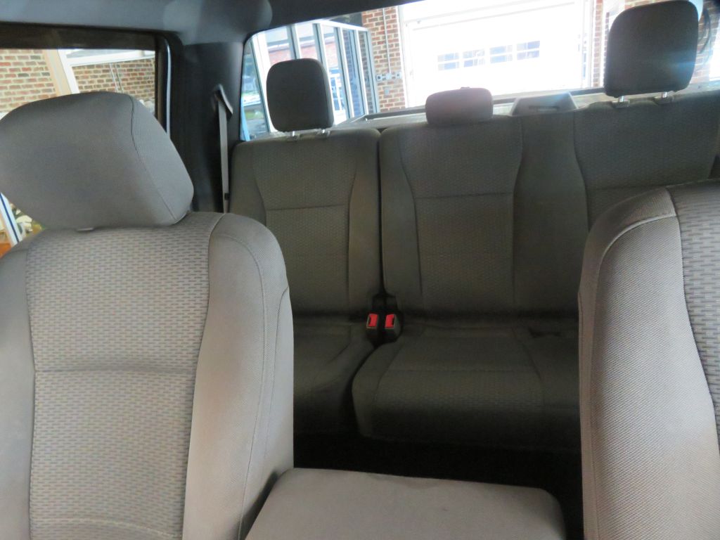 Photo 44 of this FORD F250 XLT