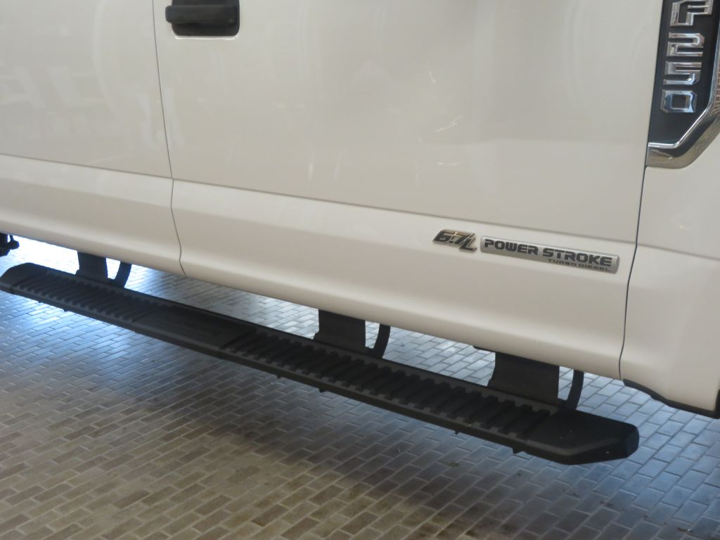 Photo 60 of this FORD F250 XLT