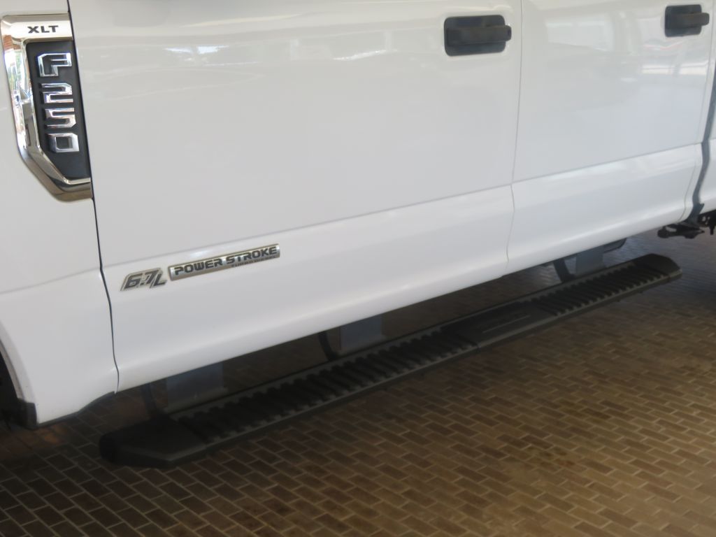Photo 80 of this FORD F250 XLT