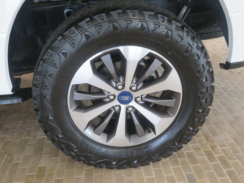 Photo 8 of this FORD F150