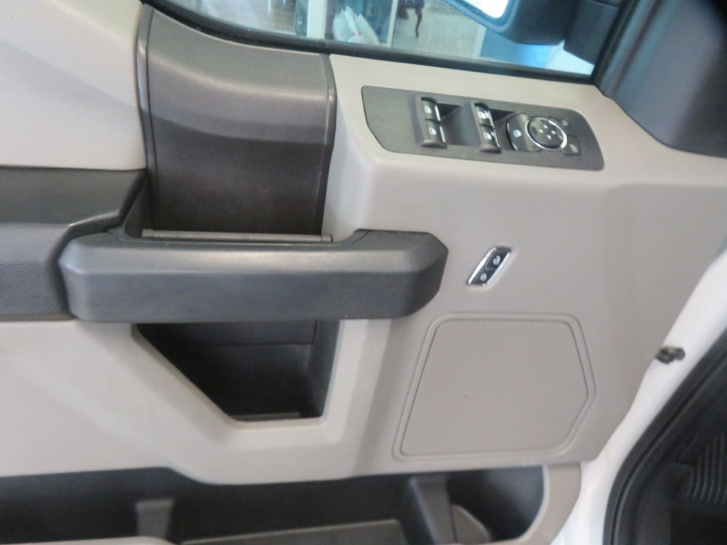 Photo 14 of this FORD F150