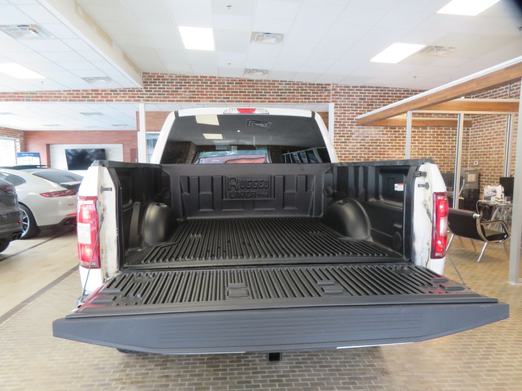 Photo 45 of this FORD F150