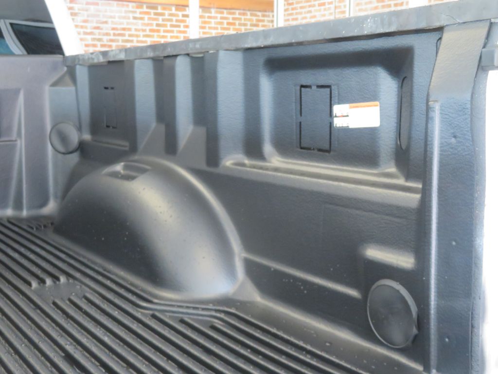 Photo 48 of this FORD F150