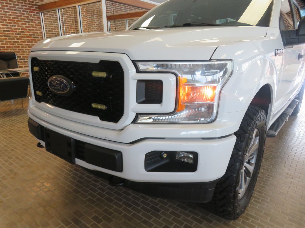Photo 60 of this FORD F150