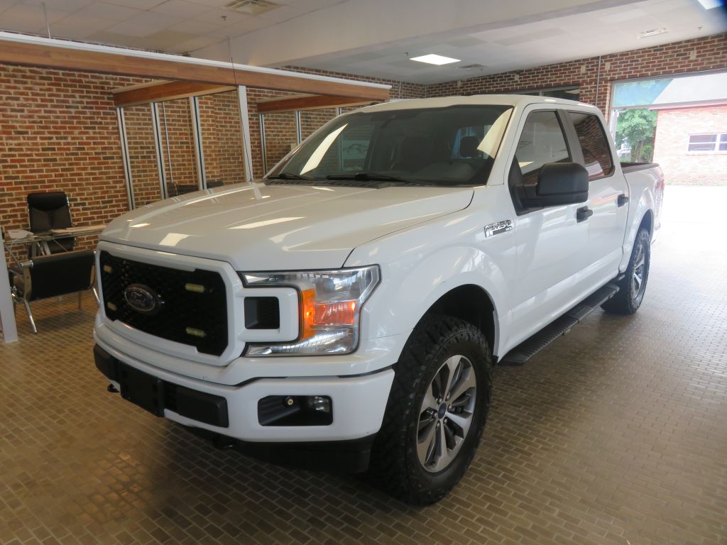 Photo 78 of this FORD F150