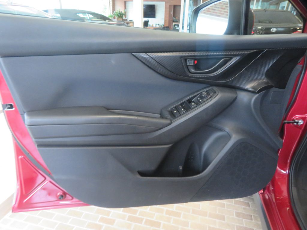 Photo 11 of this SUBARU CROSSTREK