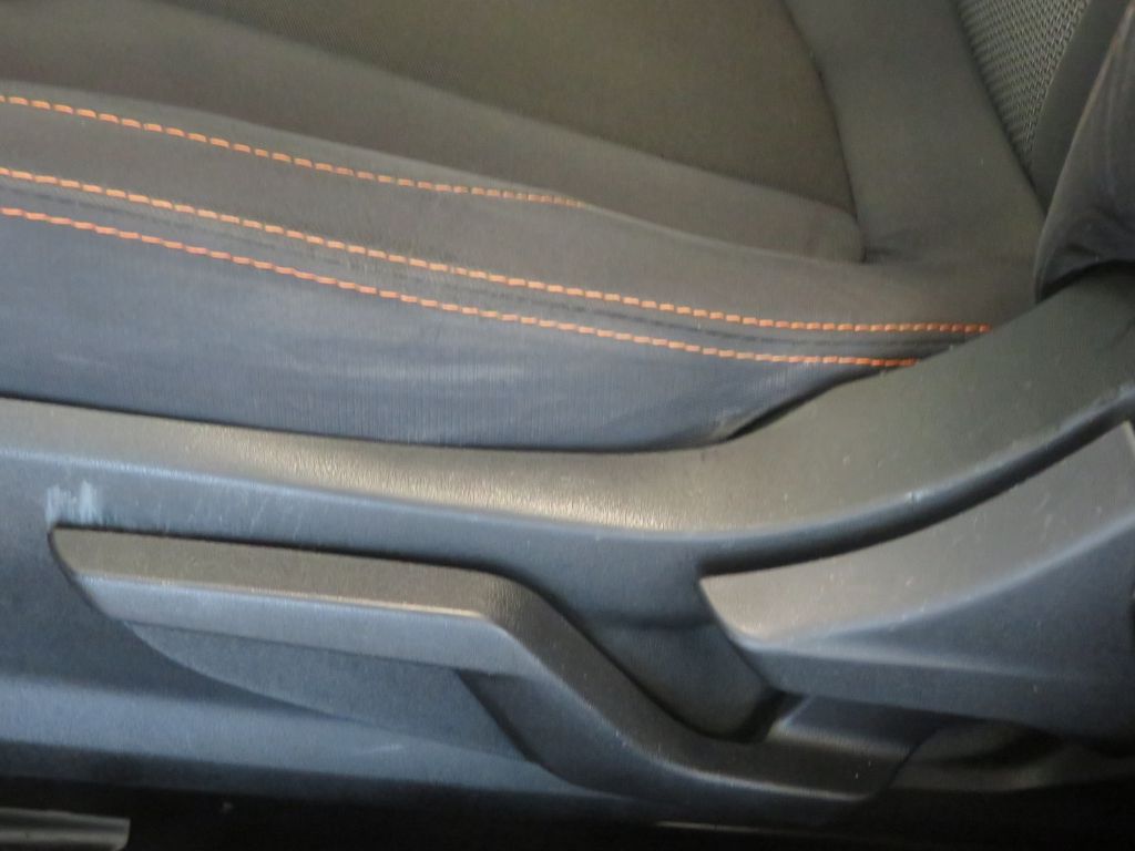 Photo 14 of this SUBARU CROSSTREK