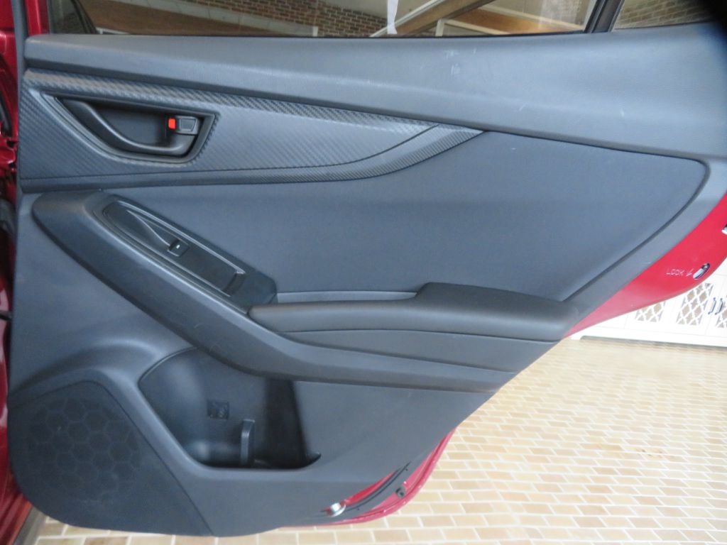 Photo 18 of this SUBARU CROSSTREK