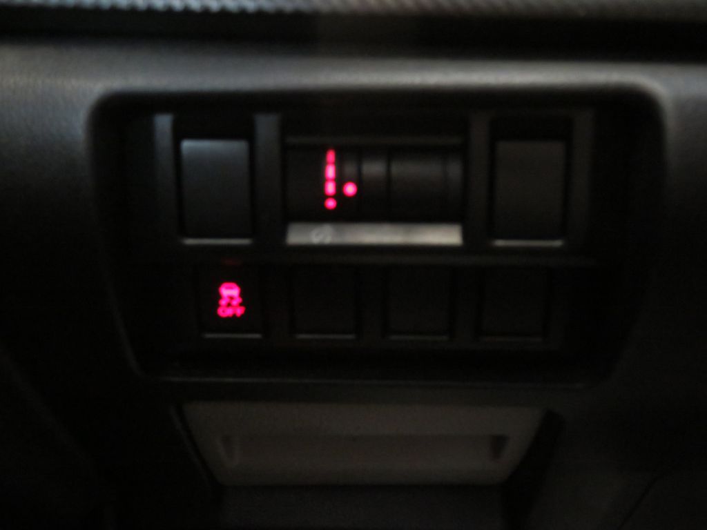 Photo 32 of this SUBARU CROSSTREK