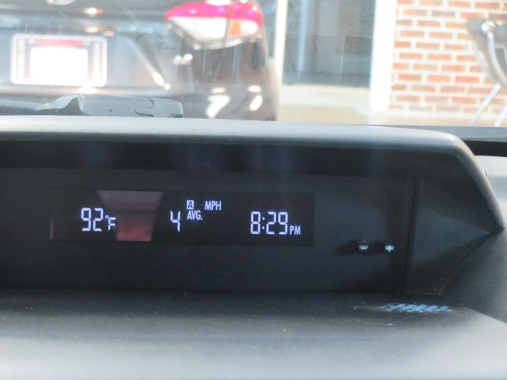 Photo 34 of this SUBARU CROSSTREK