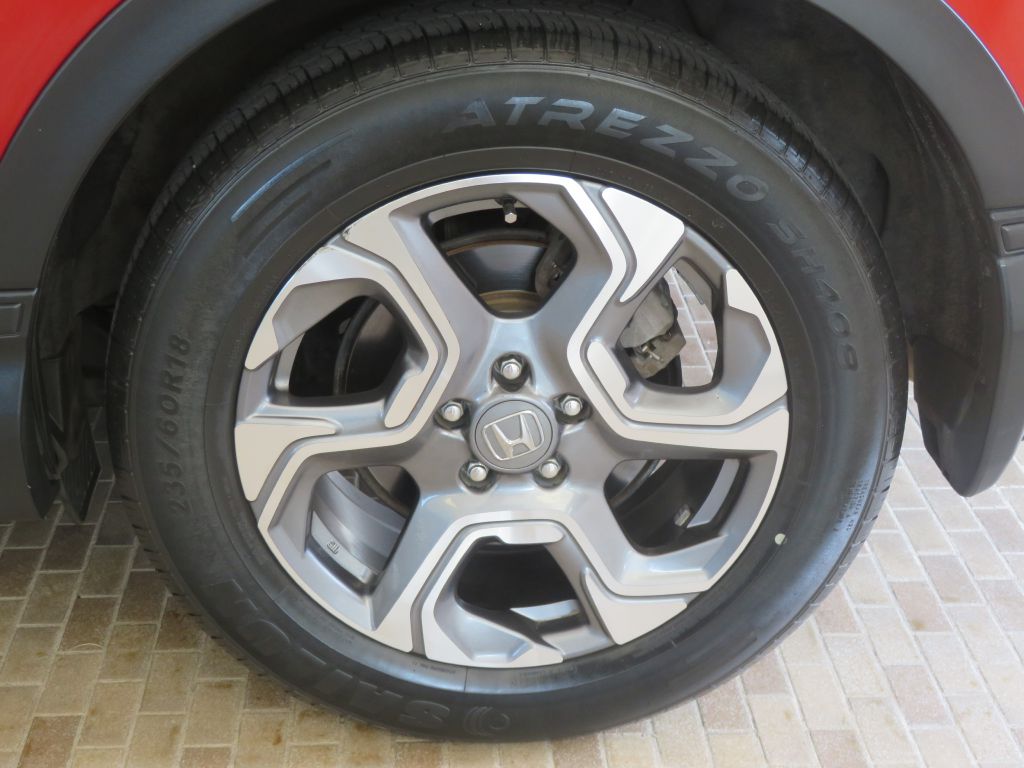 Photo 8 of this HONDA CR-V