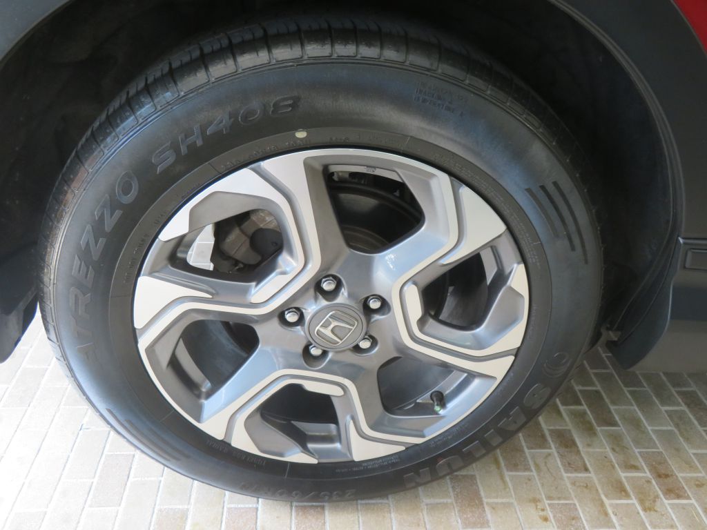 Photo 9 of this HONDA CR-V