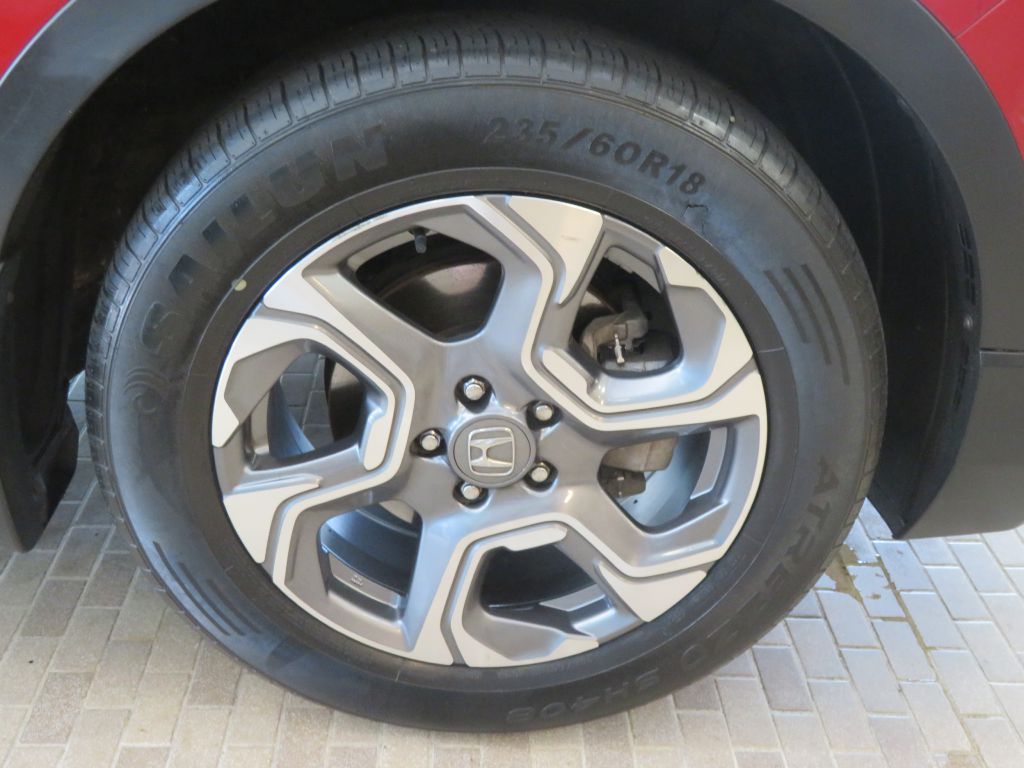 Photo 10 of this HONDA CR-V