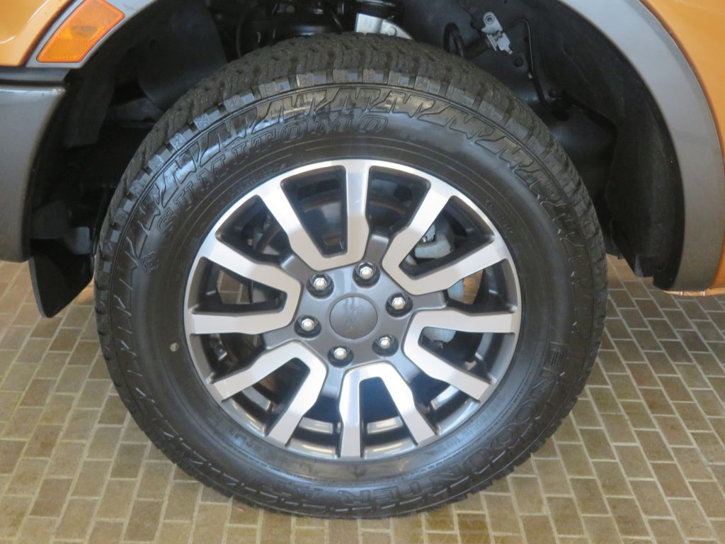 Photo 7 of this FORD RANGER