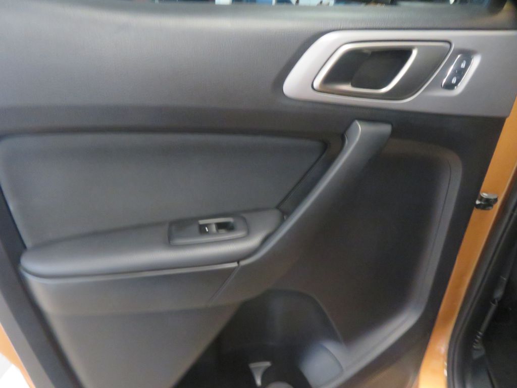 Photo 18 of this FORD RANGER