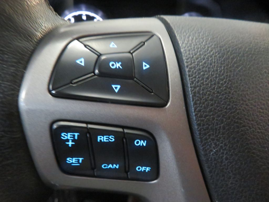 Photo 32 of this FORD RANGER