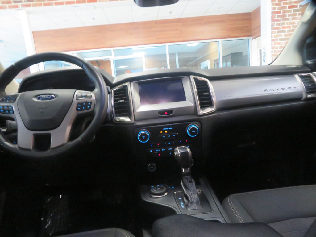 Photo 46 of this FORD RANGER